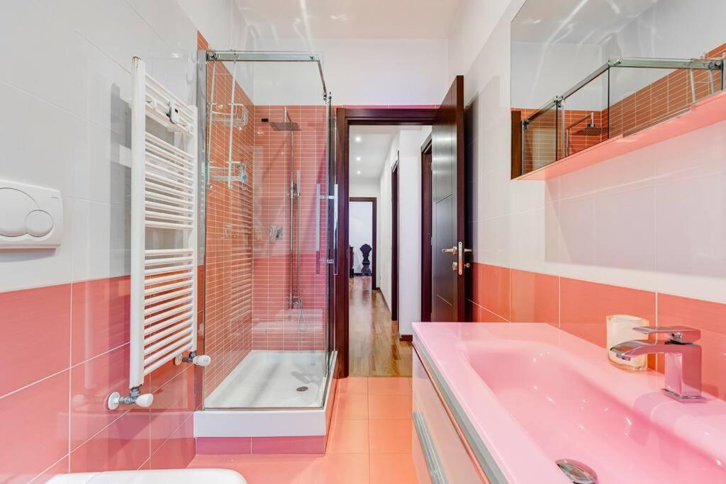 Exclusive Apartment In Eur Lake Rome Buitenkant foto