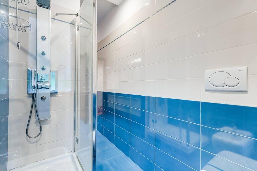 Exclusive Apartment In Eur Lake Rome Buitenkant foto