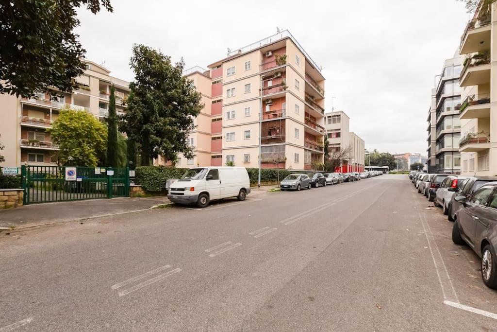 Exclusive Apartment In Eur Lake Rome Buitenkant foto